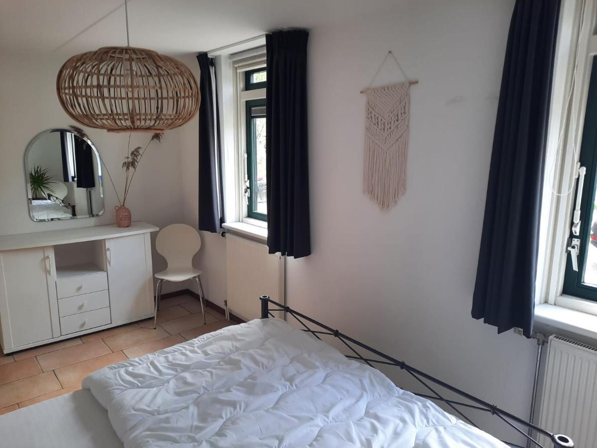 Waterhuis Friesland Oudwoude Esterno foto