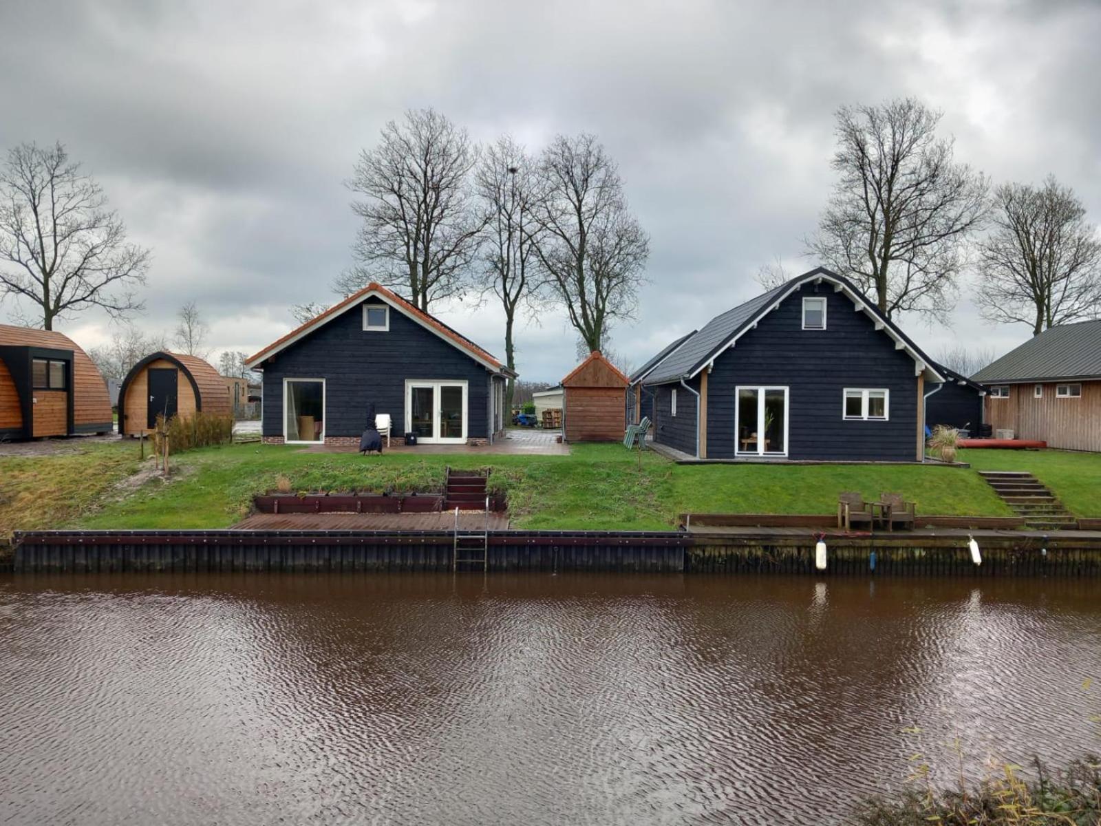Waterhuis Friesland Oudwoude Esterno foto